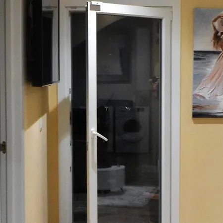 Apartment In The Heart Of Fuengirola; Comfort, Fun & Beaches! *